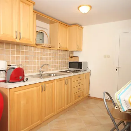 Сasa de vacaciones House With Wifi Kukljica, Ugljan - 8251 Kukljica