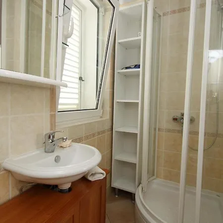 Сasa de vacaciones House With Wifi Kukljica, Ugljan - 8251 Kukljica